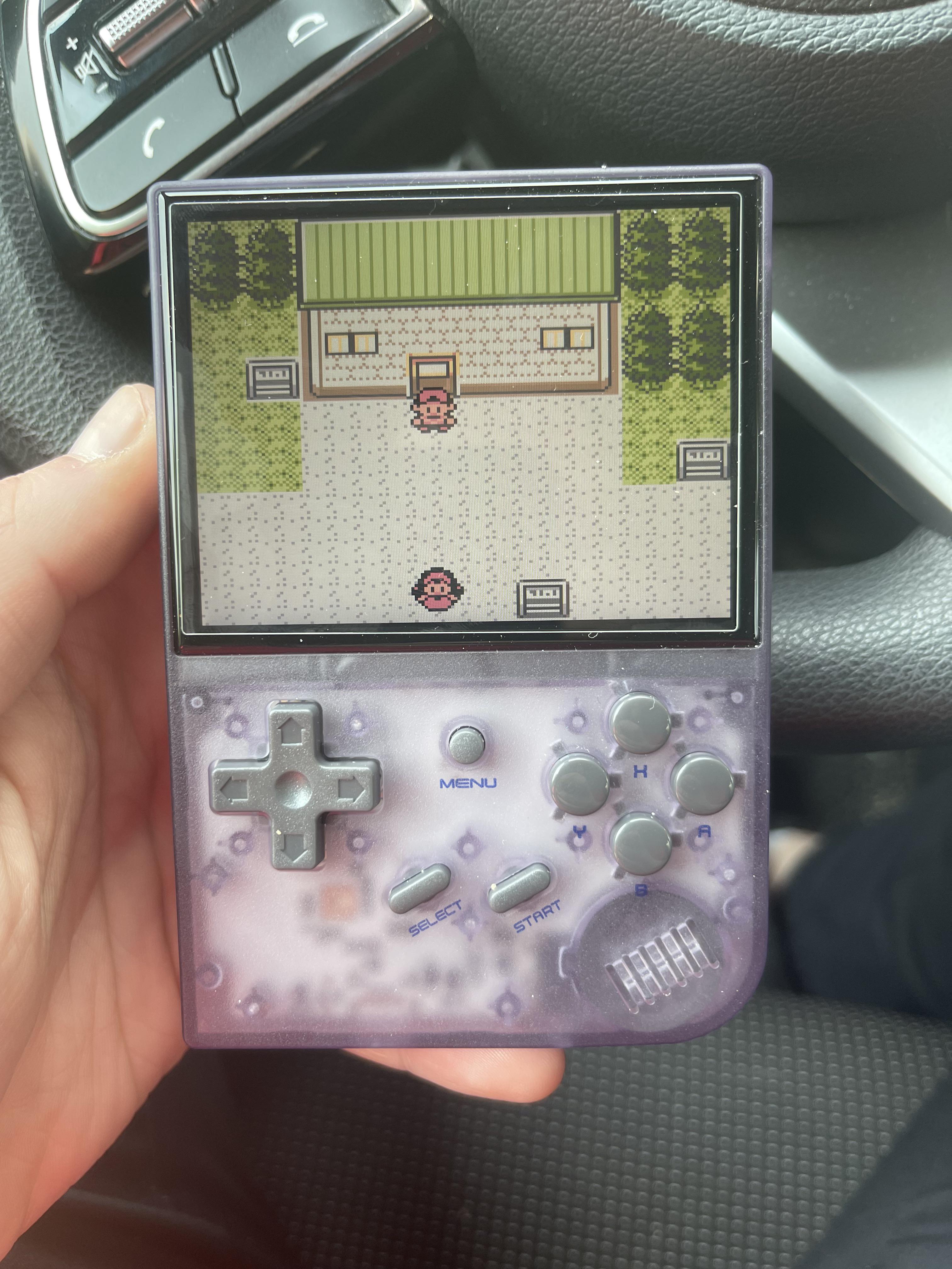 子供の頃、スケルトンパープルの GBC でポケモンクリスタルをプレイ