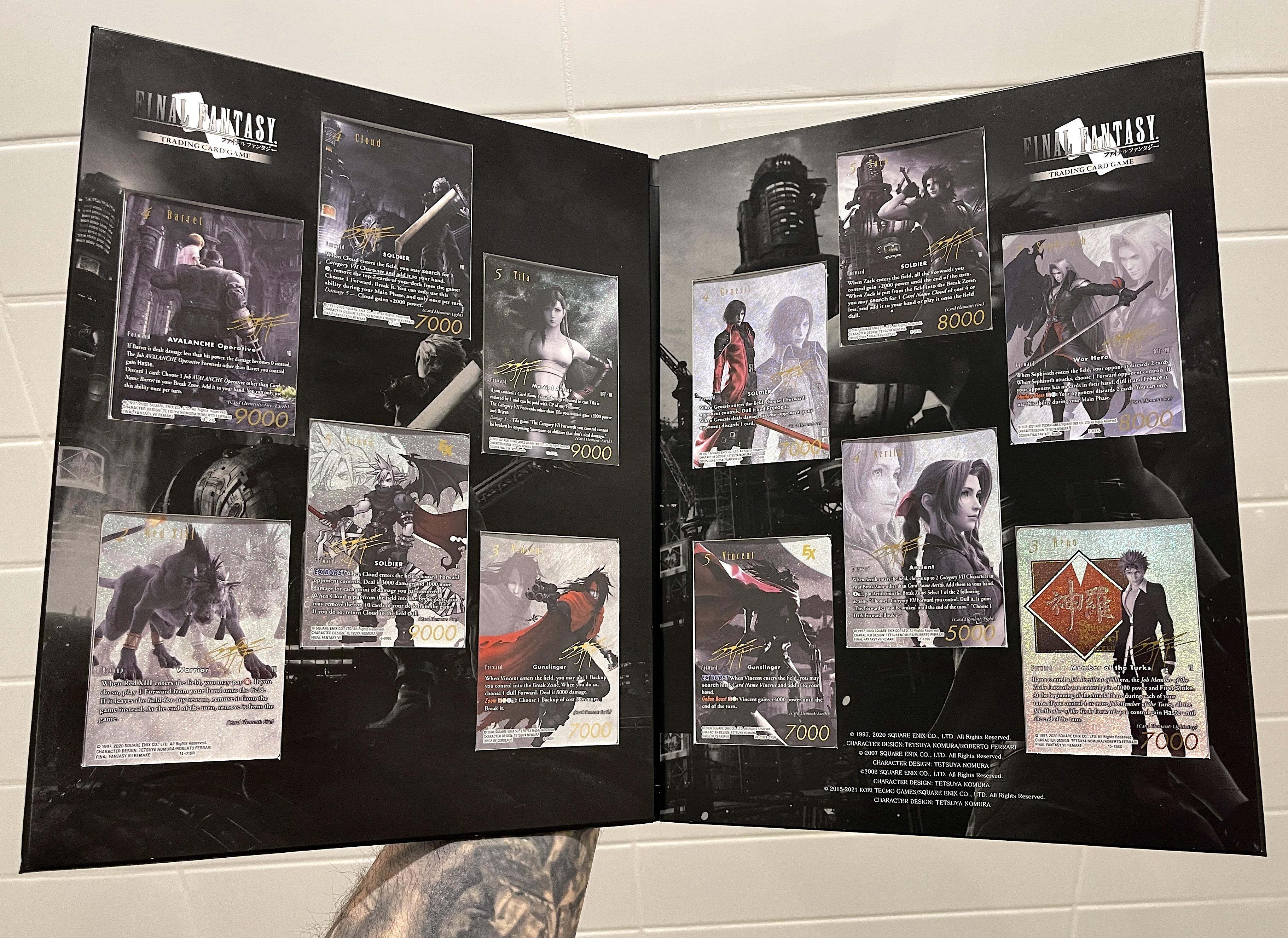 実物めっちゃいいね🤩 どれが一番いいカードに見える？ FINAL FANTASY