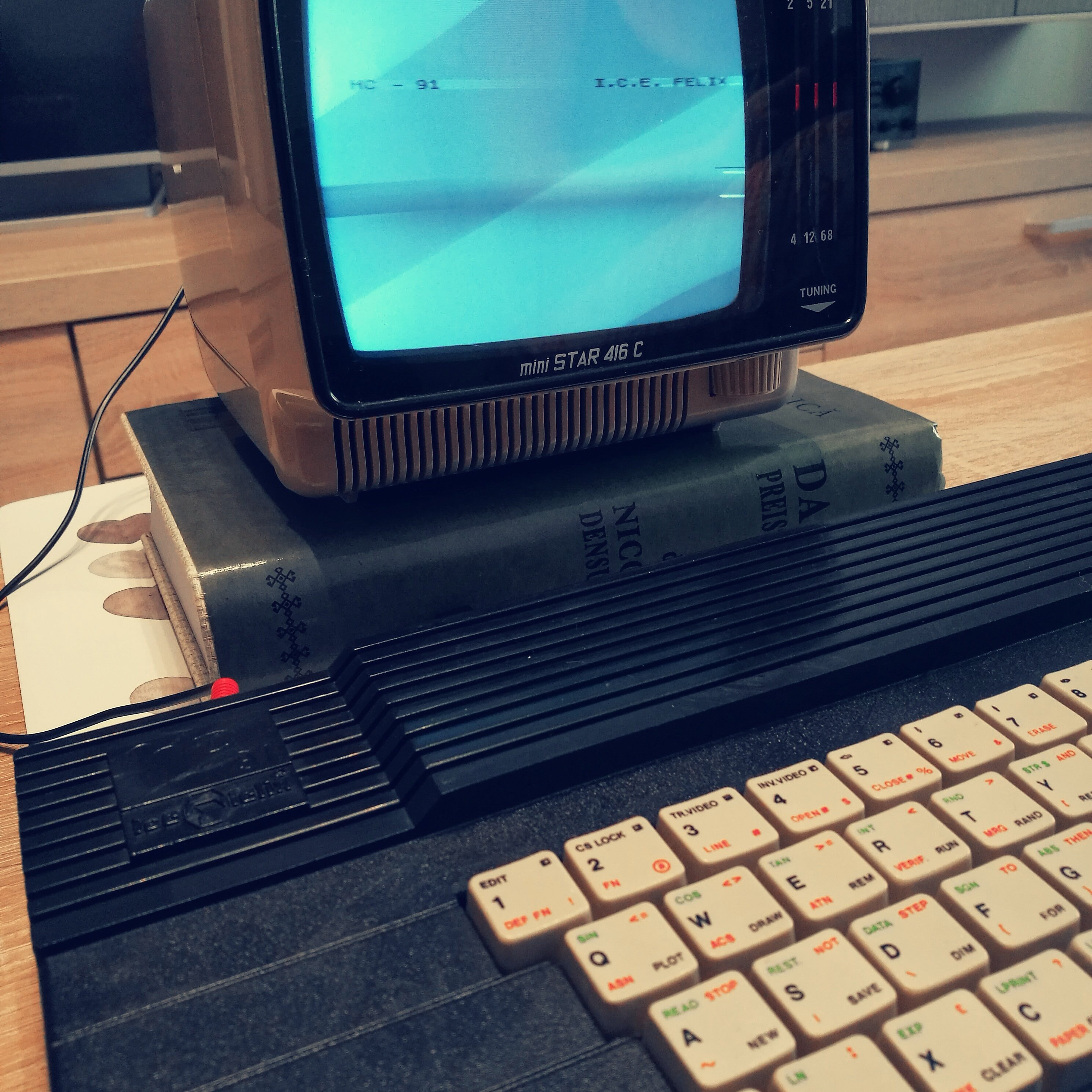 My ZX Spectrum Romanian Clone - HC-91 running on an old Soviet