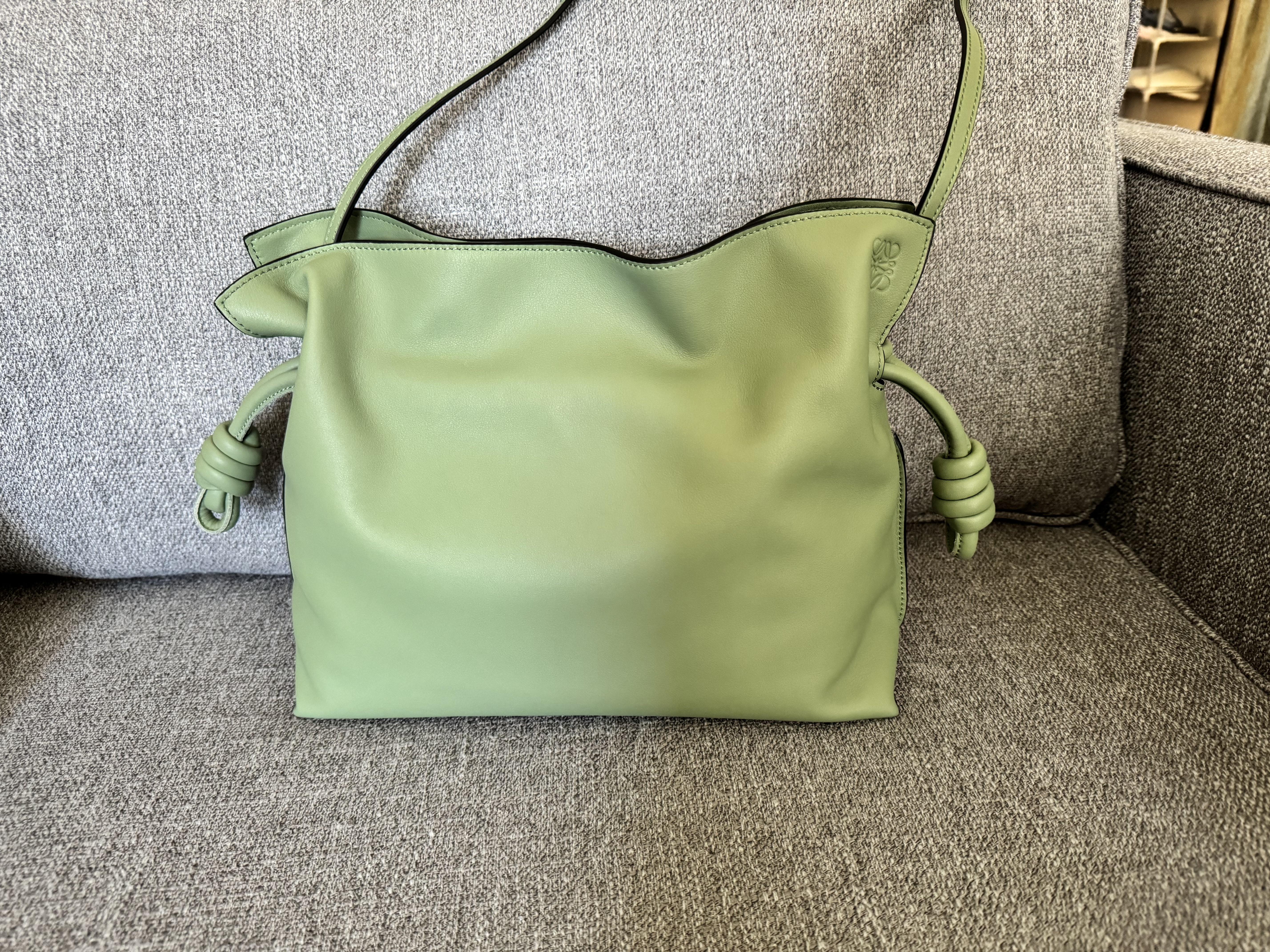 Loewe Medium Flamenco in Rosemary! 💚✨ : r/handbags