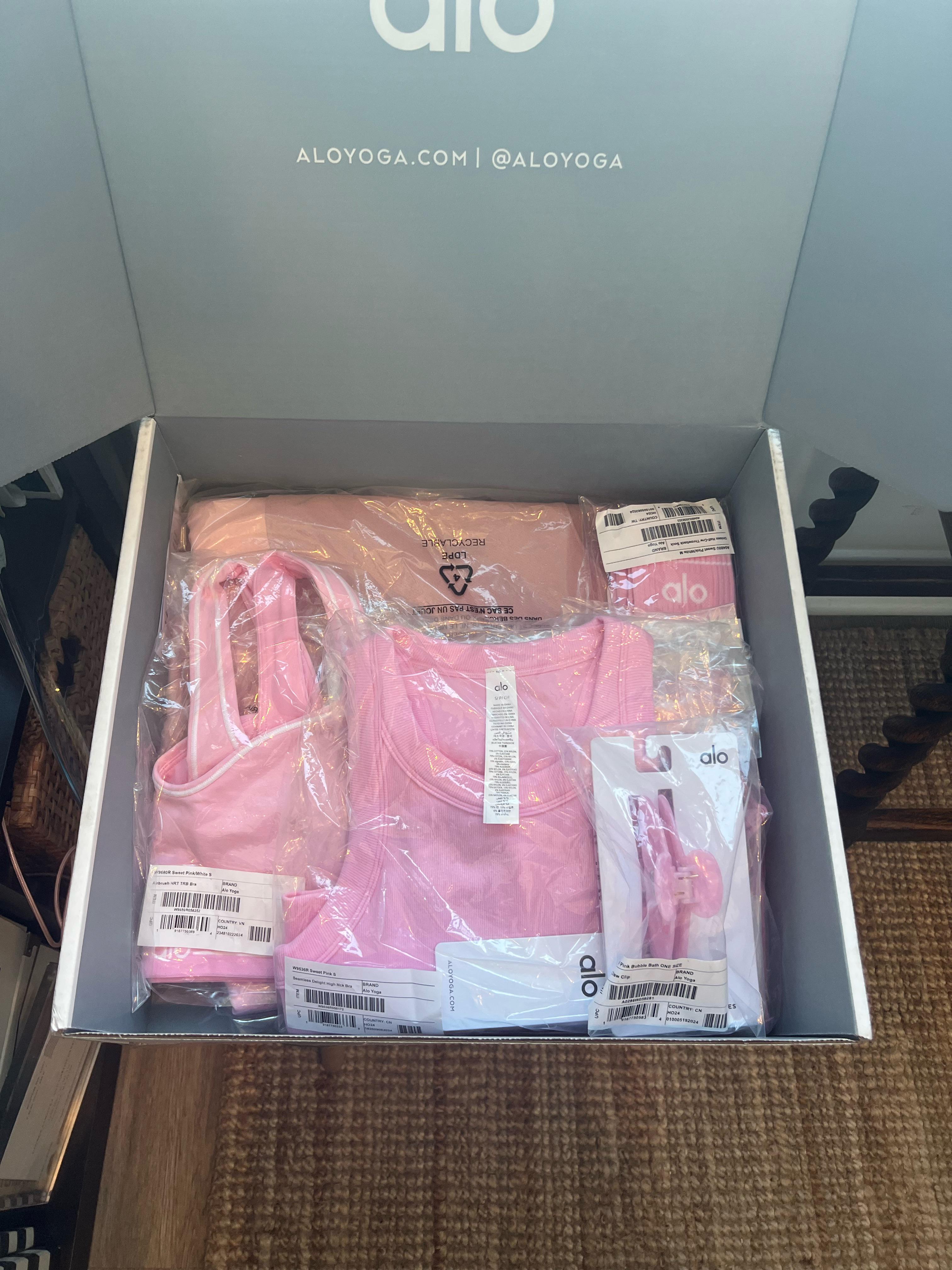 Sweet pink vs ballet pink : r/aloyoga