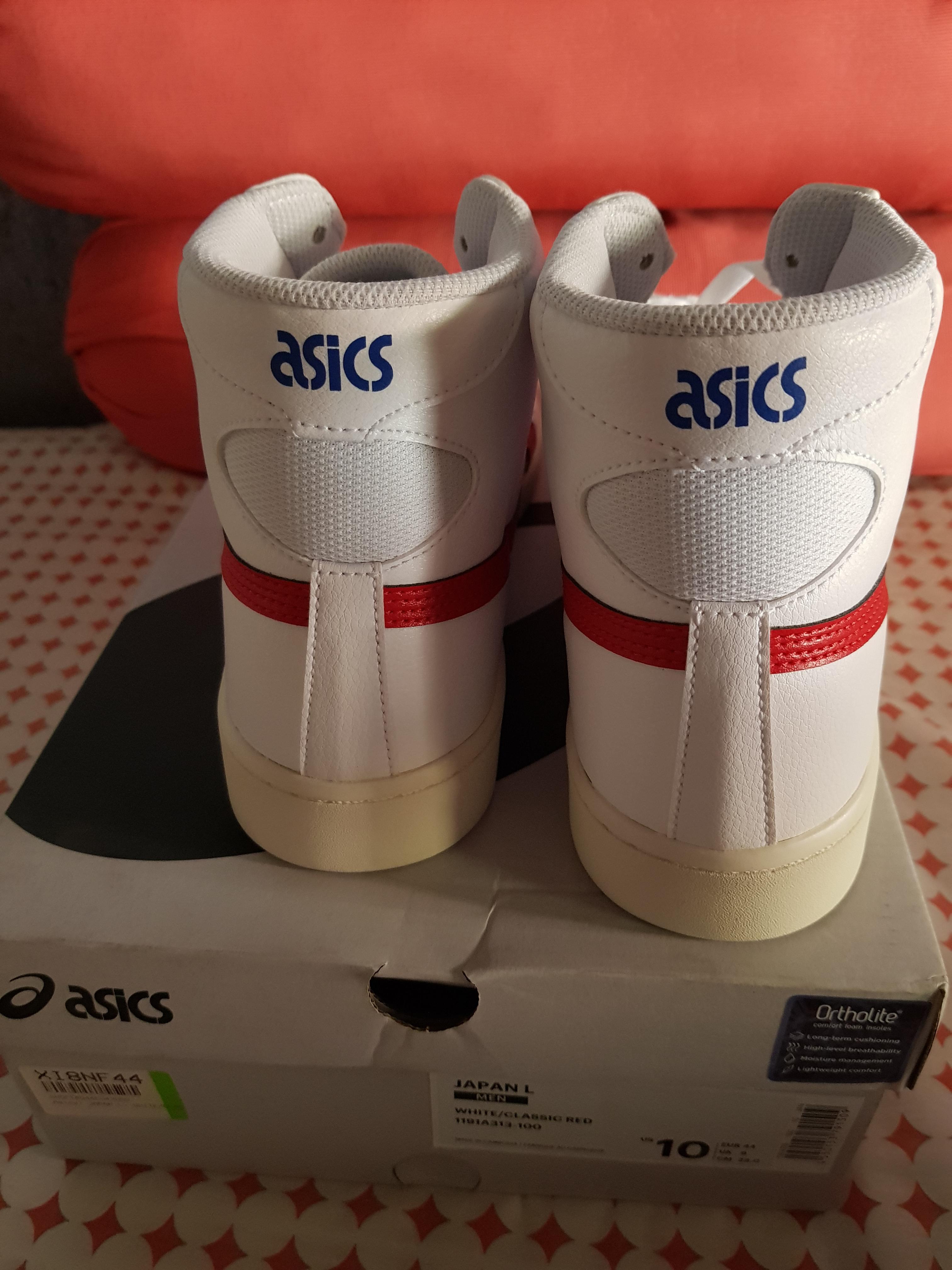 Just got my classic Asics Japan L. : r/Sneakers