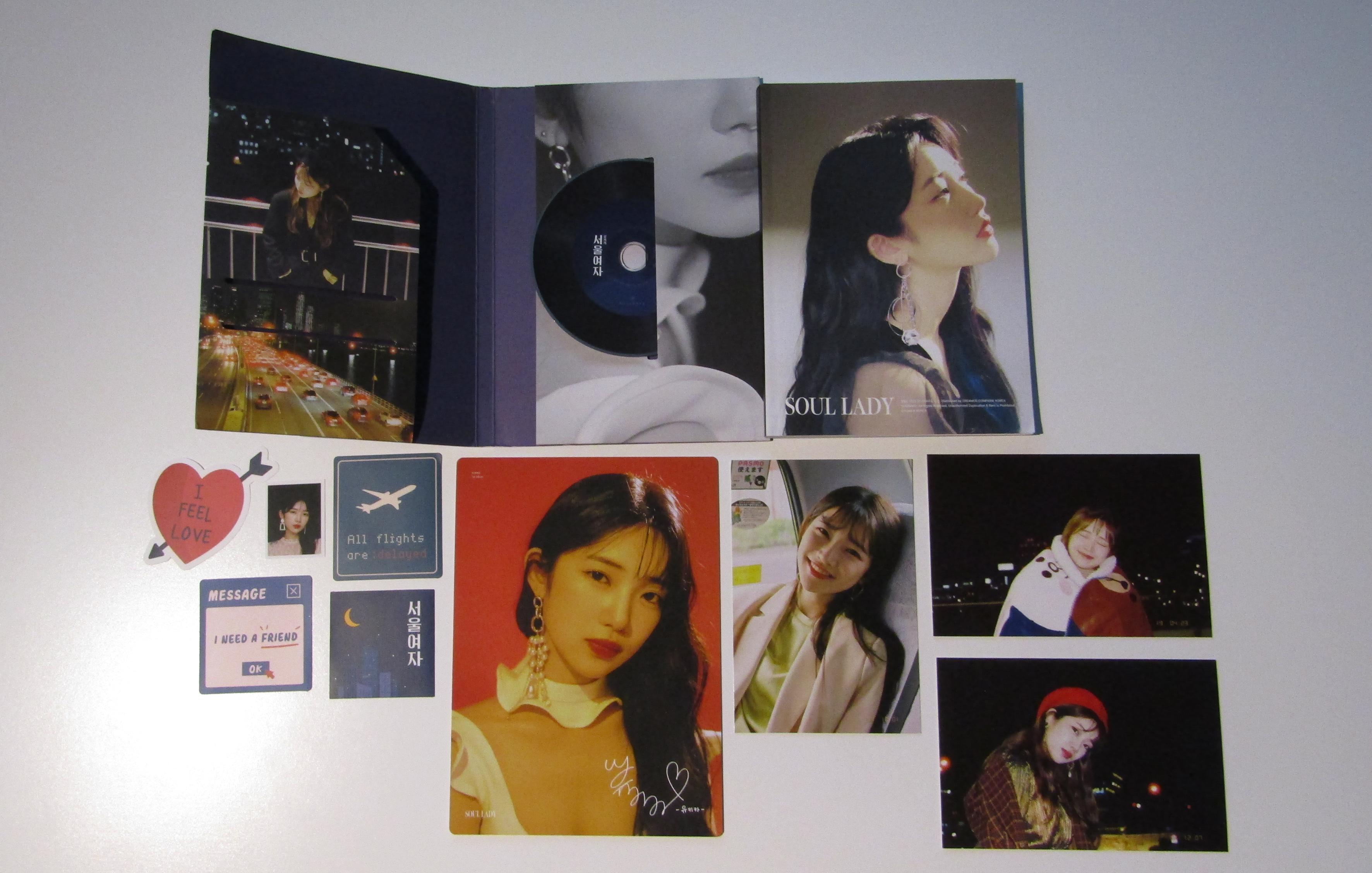 A look at whats inside a kpop album. : r/Cd_collectors