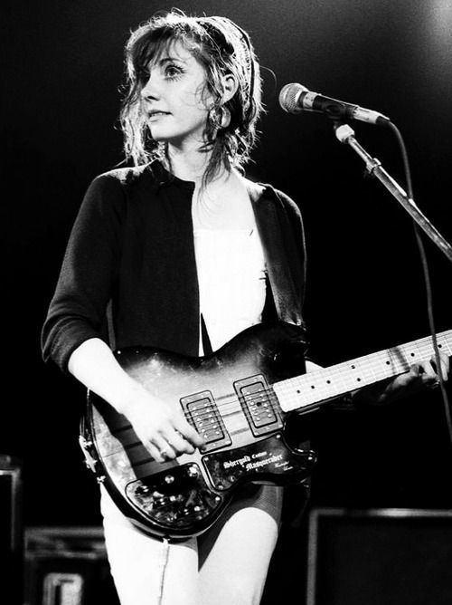 1987年7月25日、ICAロックウィークでのマイ・ブラッディ