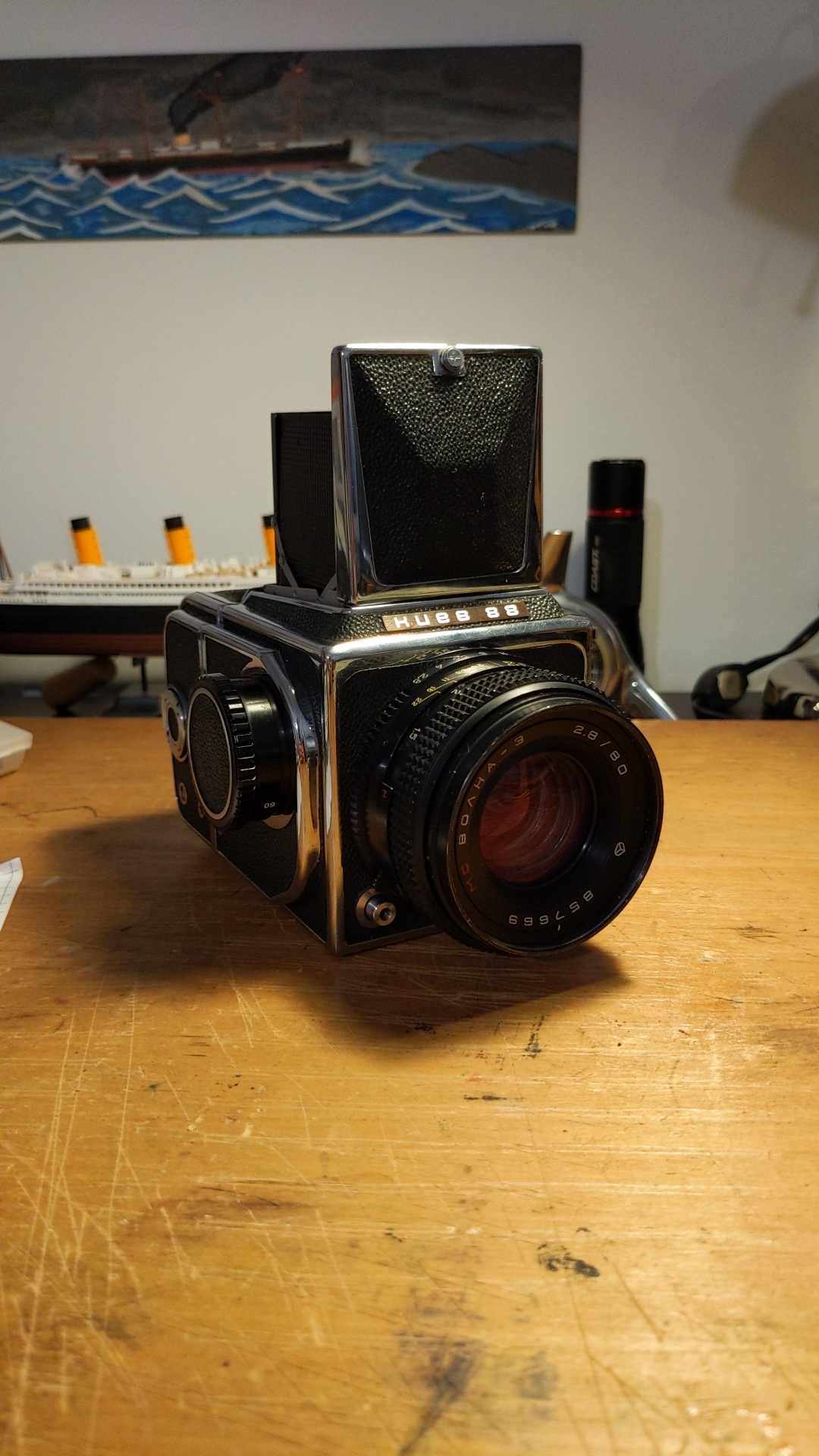 Kiev 88、意外と良い（そしてかなりずっしりした）カメラだよ。 : r