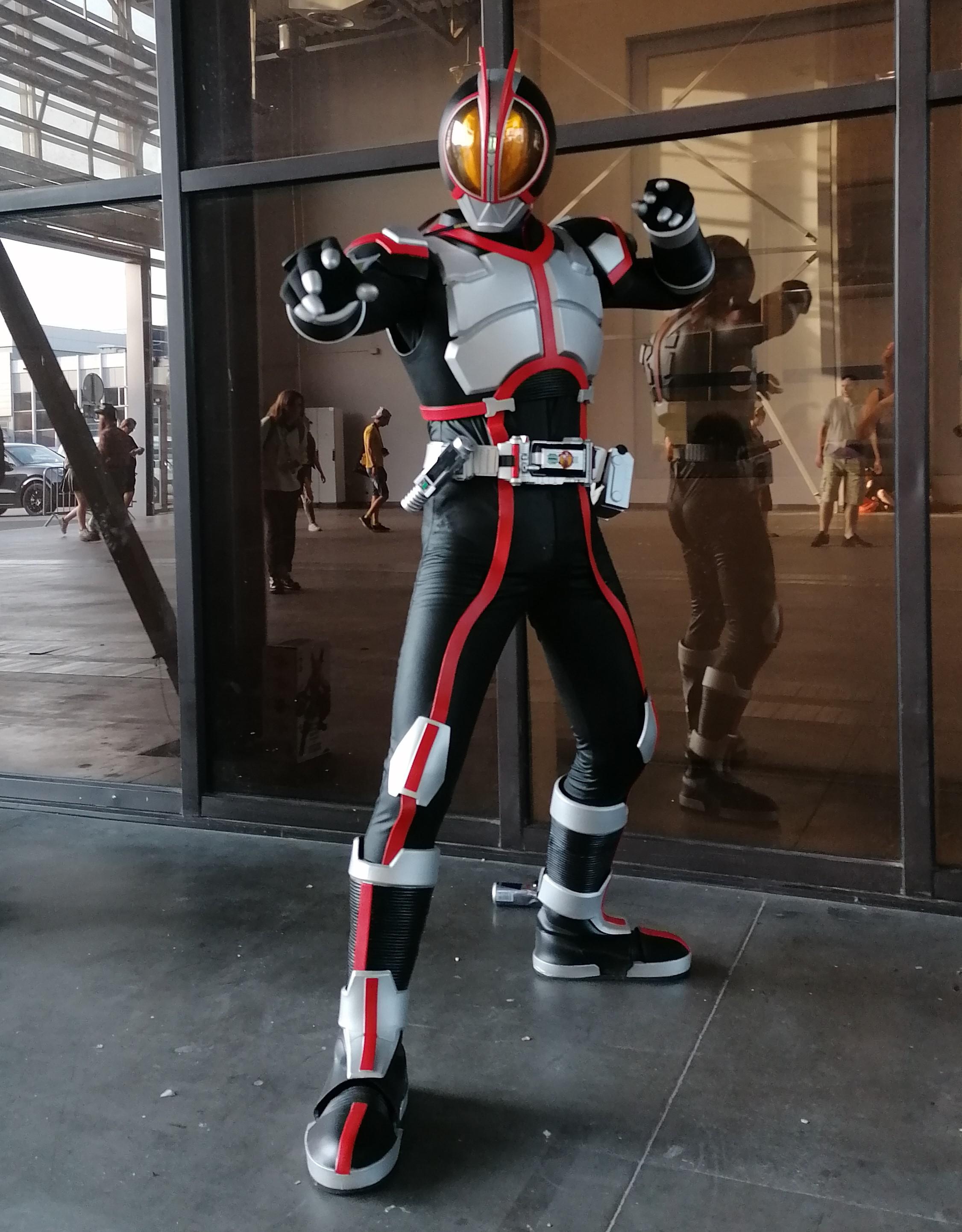 2つ目の仮面ライダーのスーツをCOMPLETE(d) - 今度は仮面ライダー