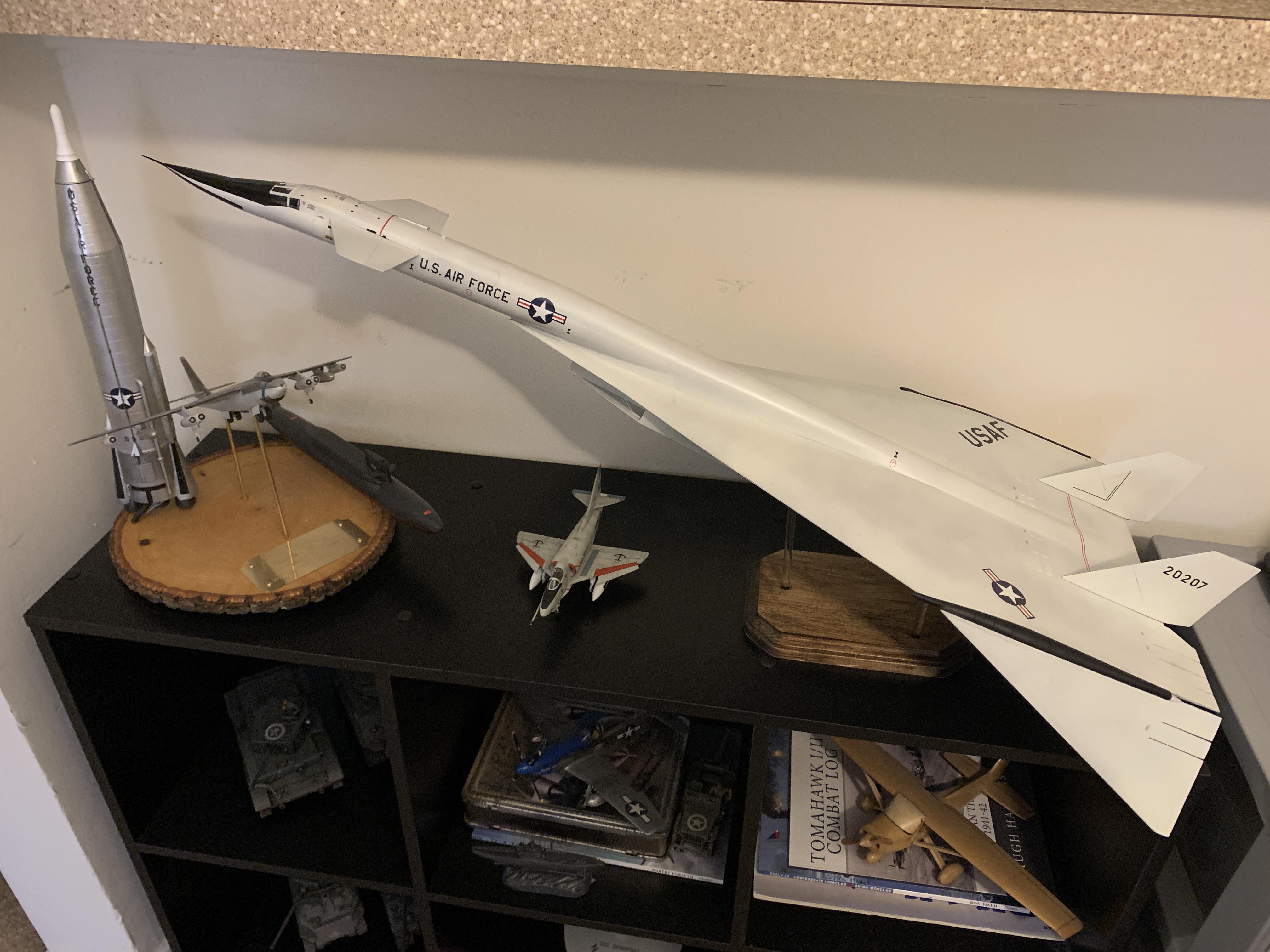 1/72 Italeri XB-70 Valkyrie finished! Too big to fit in my light