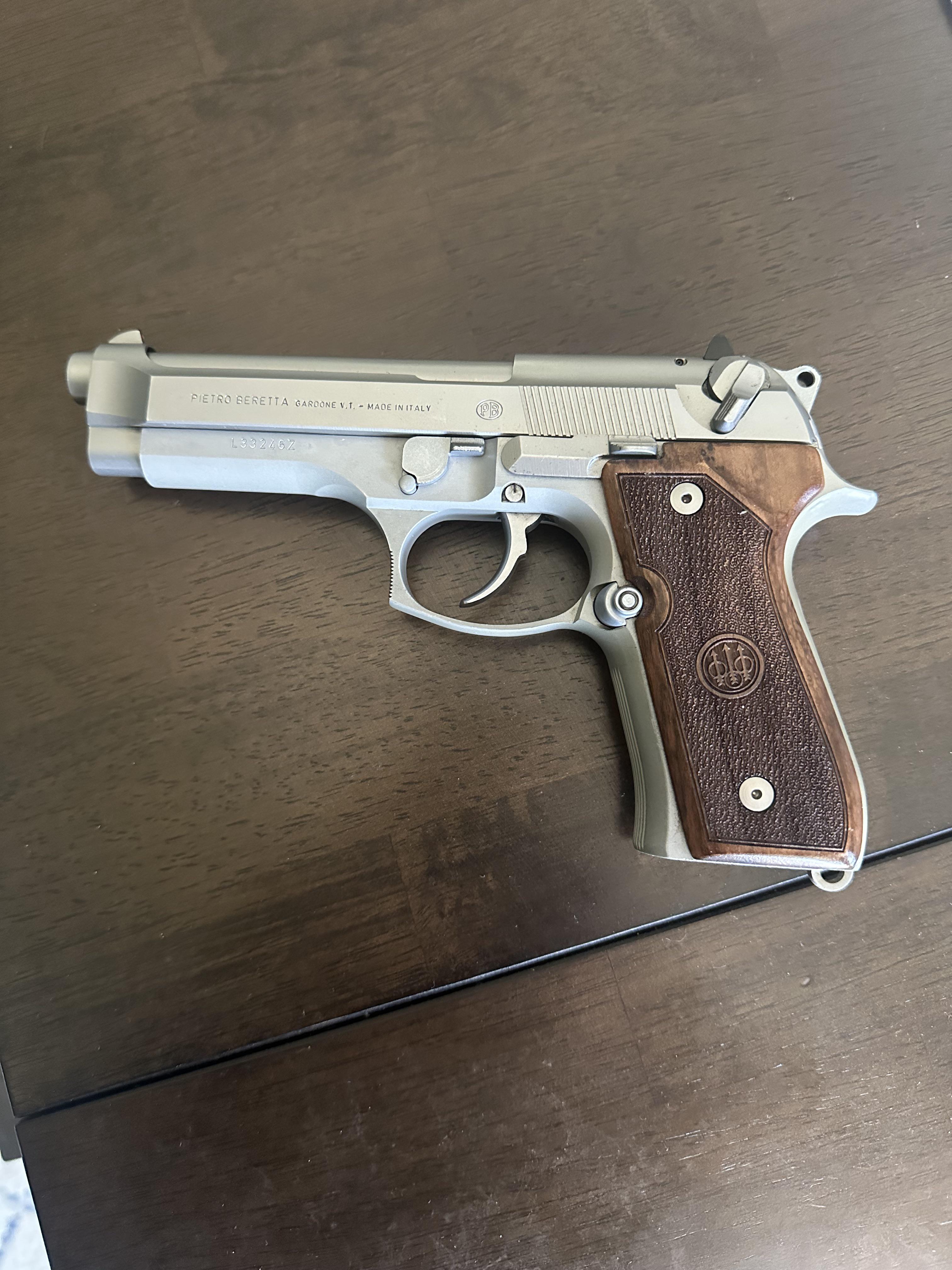 Beretta 92 Inox Ghost : r/Beretta