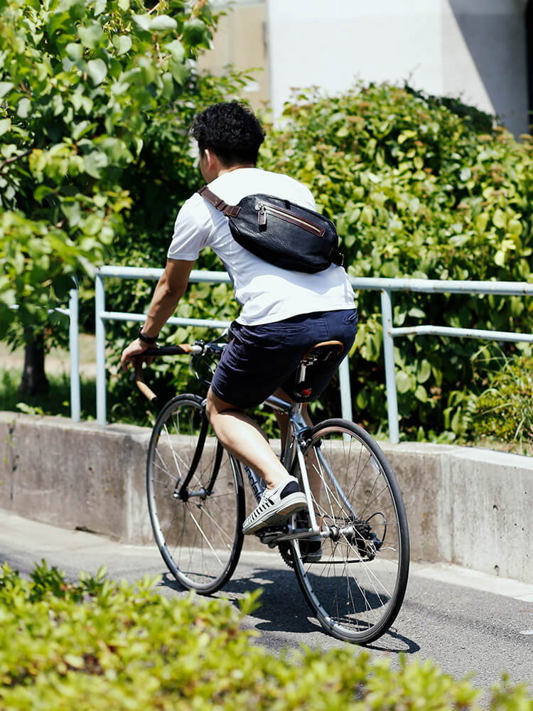 BAG&MY STYLE アルマス バッファローボディーバッグ – 土屋鞄製造所