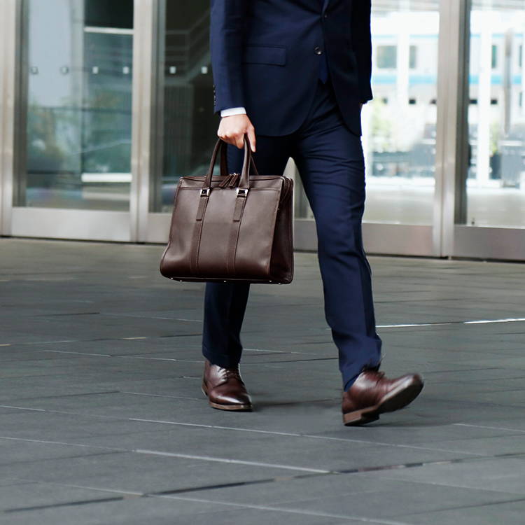 必要”を満たすスタンダード – 土屋鞄製造所