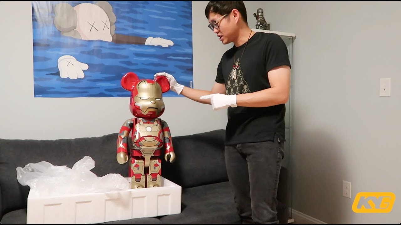 Marvel IRON MAN Mark 42 1000% BEARBRICK unboxing video - Released