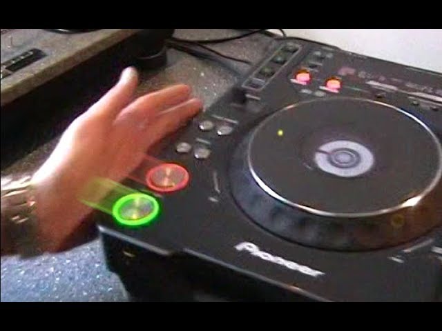 Pioneer CDJ-1000MK3 Demo Video - YouTube