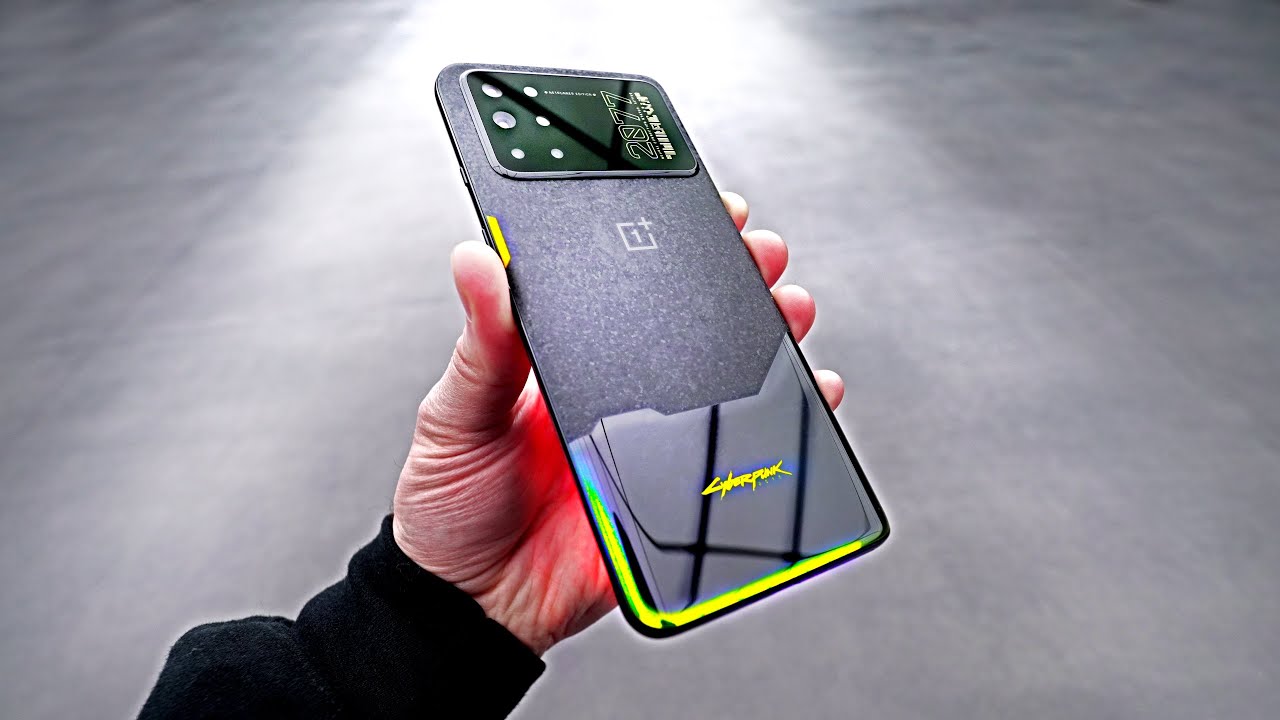 Cyberpunk 2077 Limited Smartphone Unboxing - YouTube