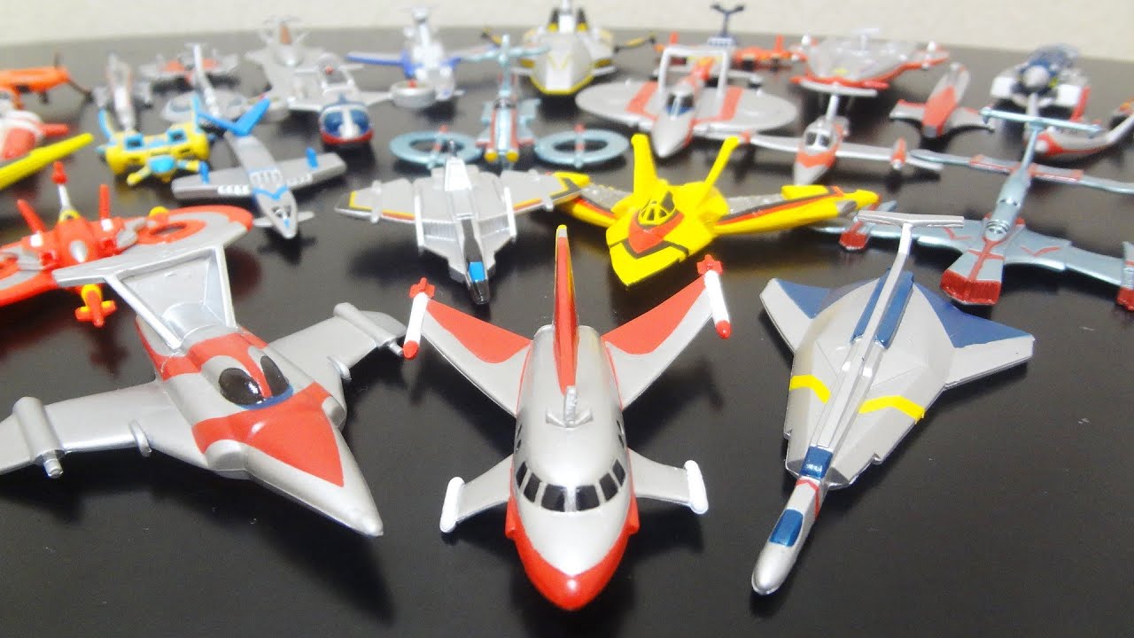 The famous Showa series is back!! Ultra Mecha Selection - YouTube