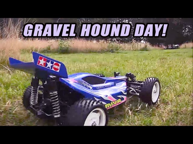 Gravel Hound Day! Tamiya DF02 Restored as New - First Run! - YouTube