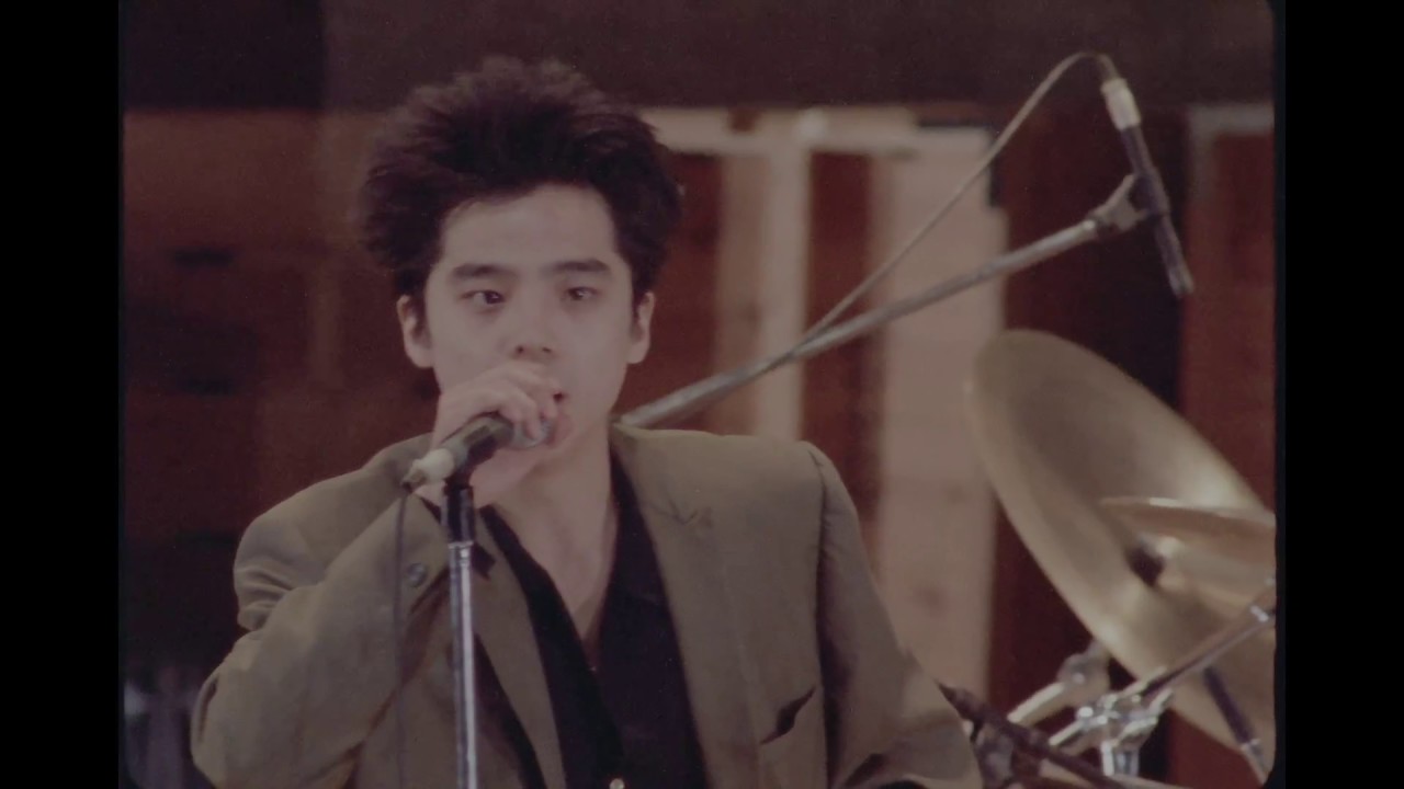 エレカシ「伝説」の渋公ライブ、大スクリーンで観る壮絶パフォーマンス