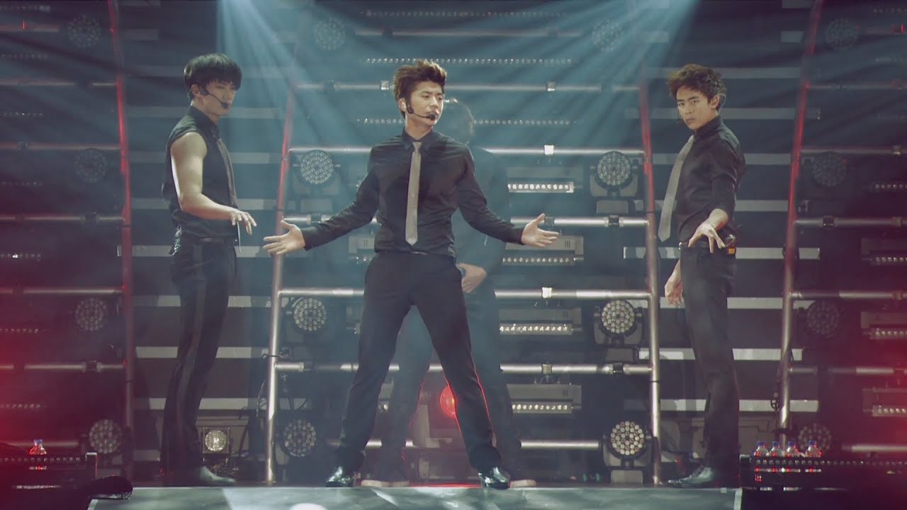 2PM Without U 「ARENA TOUR 2011 'REPUBLIC OF 2PM'」 - YouTube