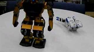 i-SOBOT買うでしょう. タカラトミーの「Omnibot 17μ i-SOBOT」を購入