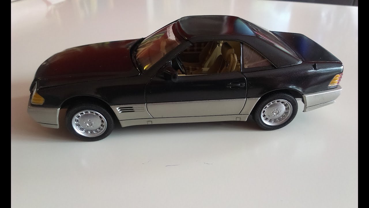 REVELL MERCEDES-BENZ 300SL 24 coupe 1:24 scale - YouTube