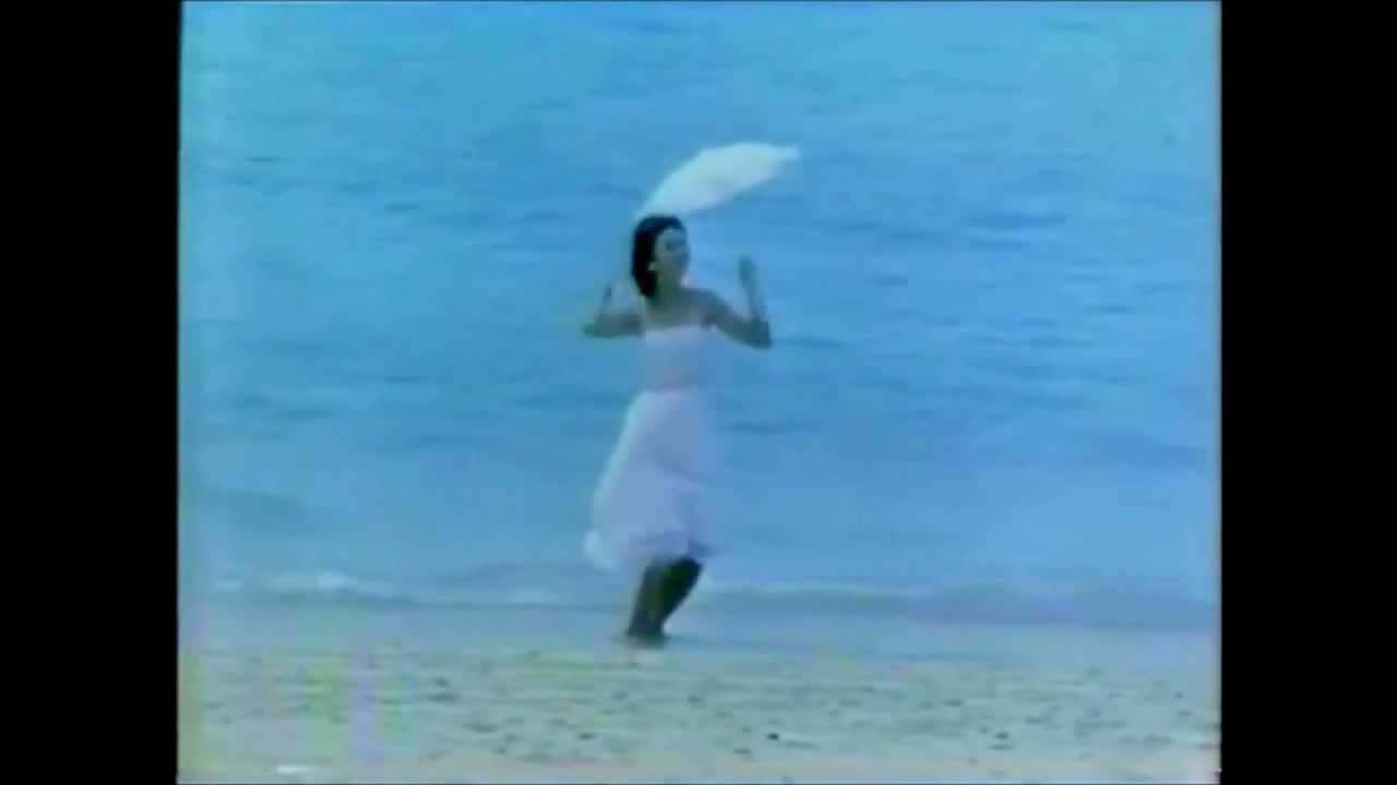 松田聖子 ／ 夏の幻影（シーン） - YouTube