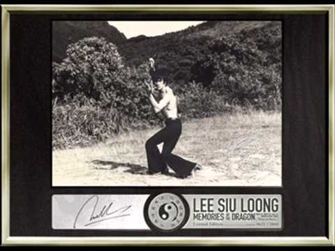 ブルース・リー「ドラゴンへの道」メインタイトル 李小龍 写真集 - YouTube