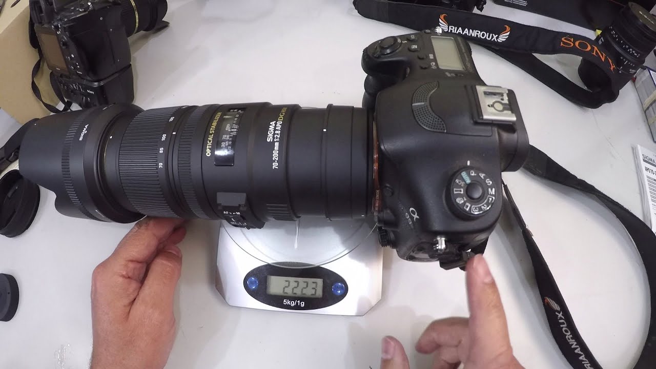 A look at the Sigma 70-200mm f2.8 APO EX DG OS Lens - YouTube