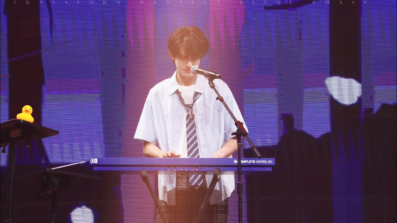 TF家族三代2023年TF家族“登陆计划系列演唱会—蝴蝶效应”《有点儿意思