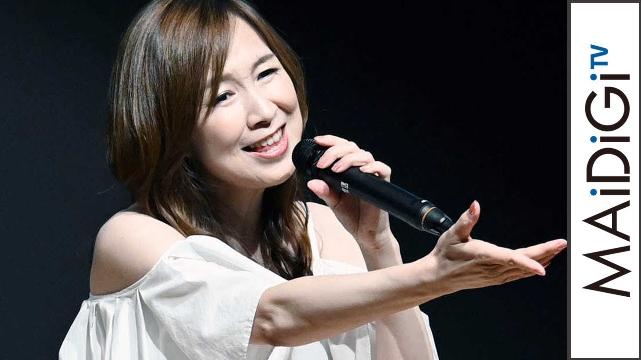 Hiroko Moriguchi performs live performances of 