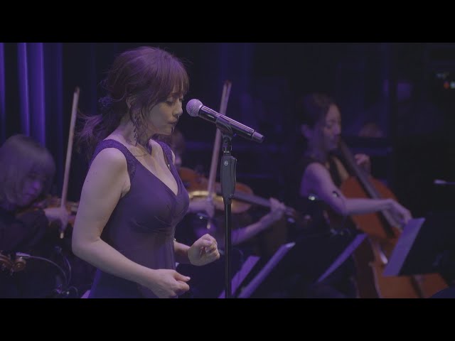 斉藤由貴「予感」（Billboard Live Tour “水響曲”より） - YouTube