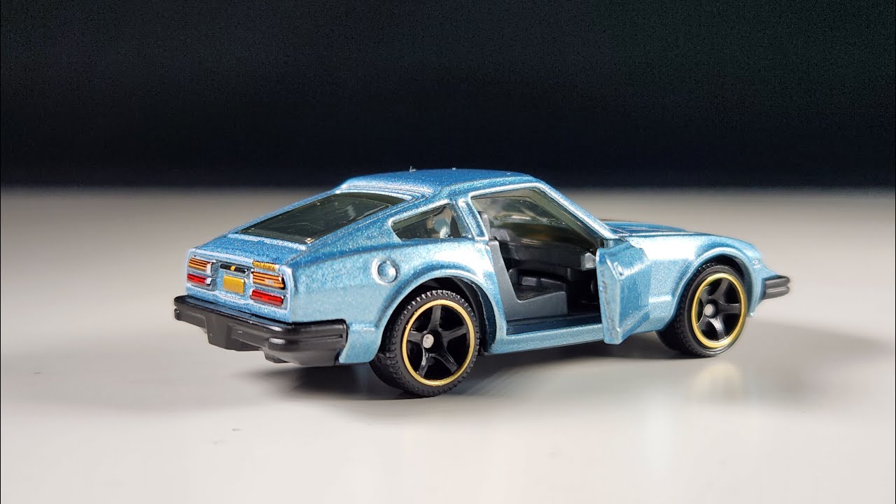 Matchbox Premium Reveiw: 1982 Datsun 280 ZX | 2020 Moving Parts
