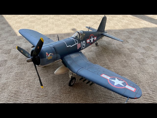 1:18 Scale F4U-Corsair (Unboxing and Assembly) - YouTube