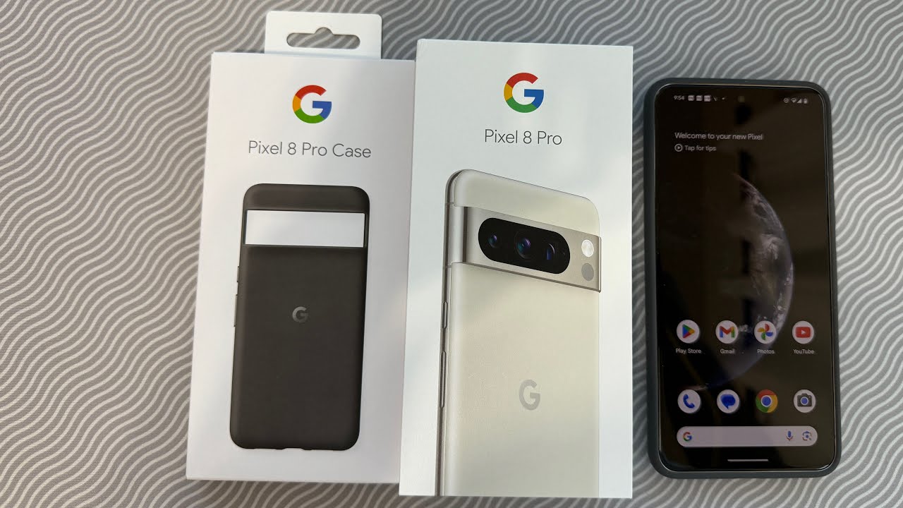 Unboxing the new Google Pixel 8 Pro (Porcelain) & Charcoal Case