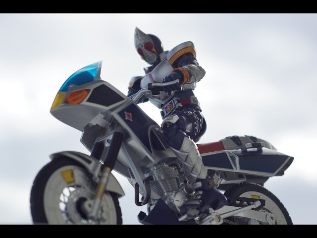 S.H.Figuarts ブルースペイダー 仮面ライダー剣 (ブレイド) kamen