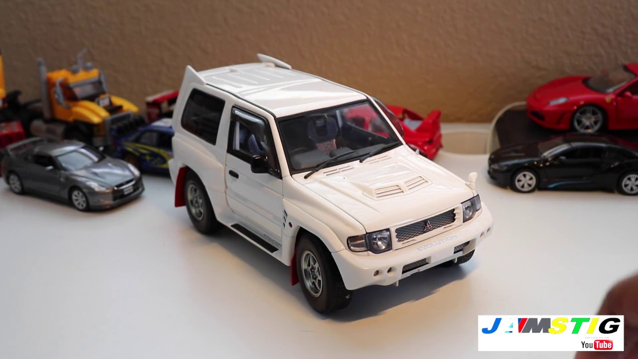 AutoArt 1:18 Mitsubishi Pajero Evolution JamStig - YouTube