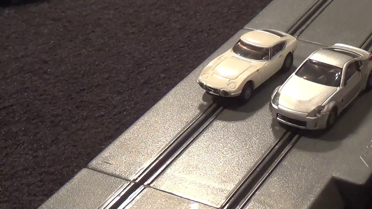 スロットカー】タカラトミー マイクロスロットカー 極小 机の上 レース