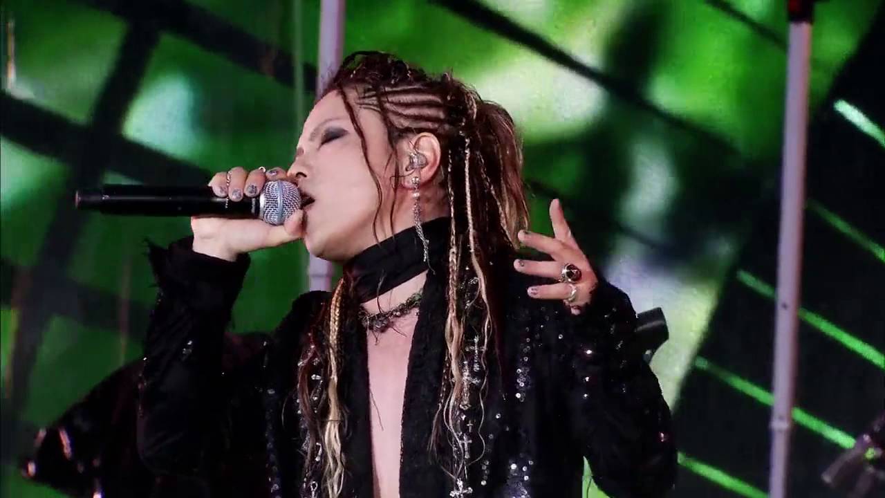 L'Arc en Ciel_叙情詩_20th L'Anniversary Live day2 - YouTube