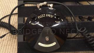 Dunlop JBF3B Joe Bonamassa Fuzz Face demo - YouTube