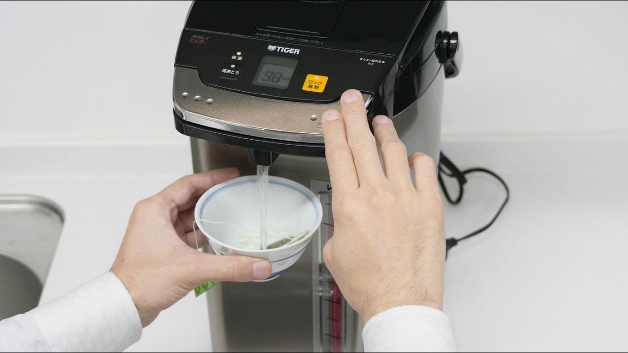 タイガーの「蒸気レスVE電気まほうびん 〈とく子さん〉PIE-A500」使用