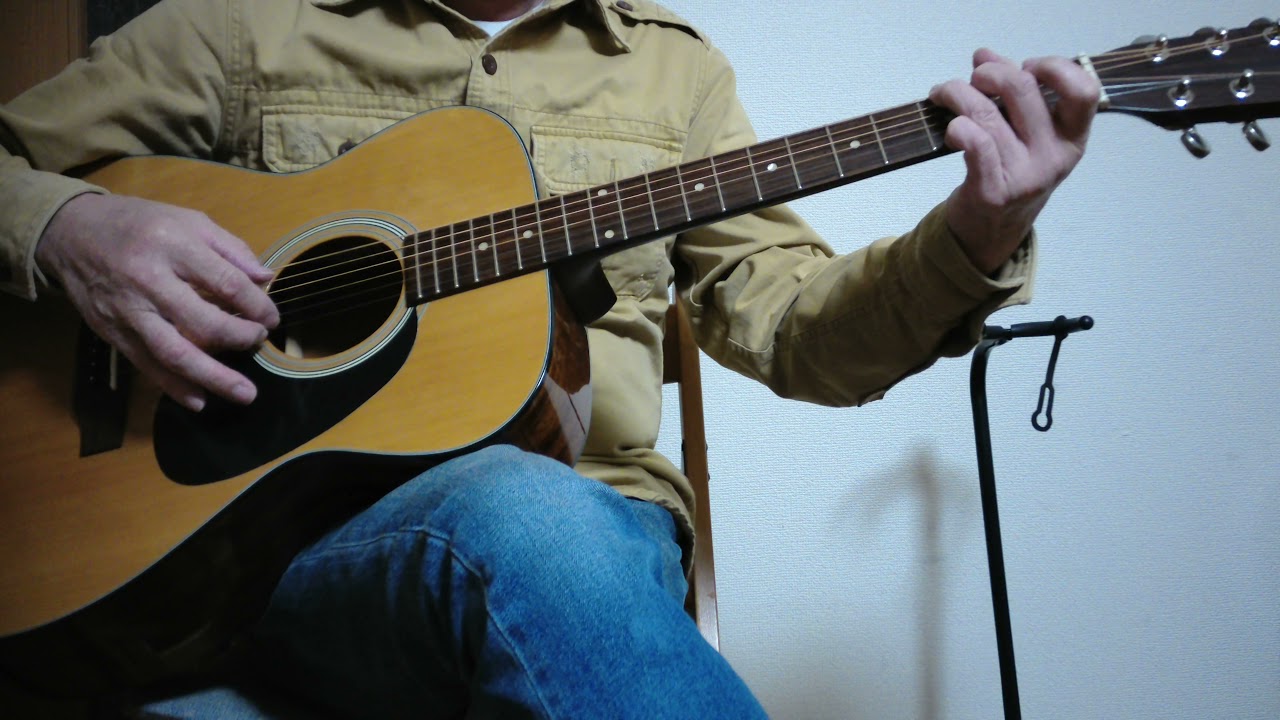 Aria Dreadnought AF 25 N - YouTube