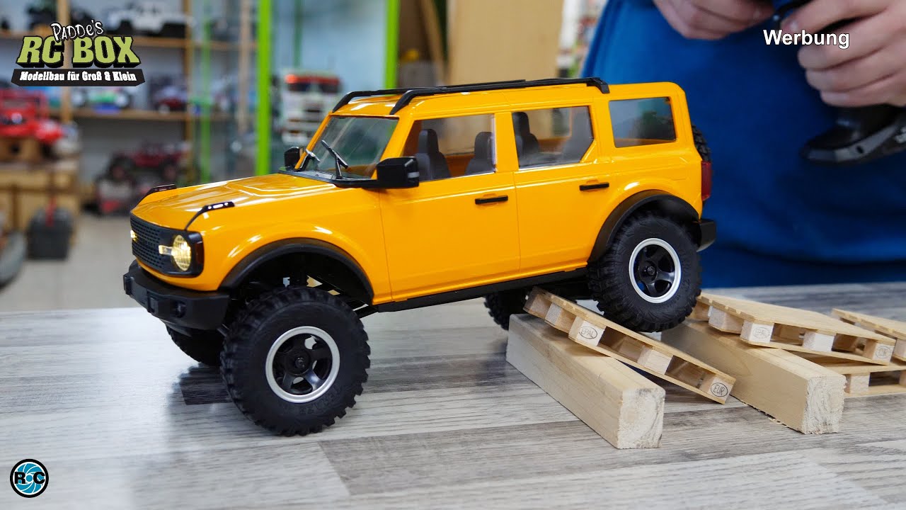 Realistic RC Mini Crawler 