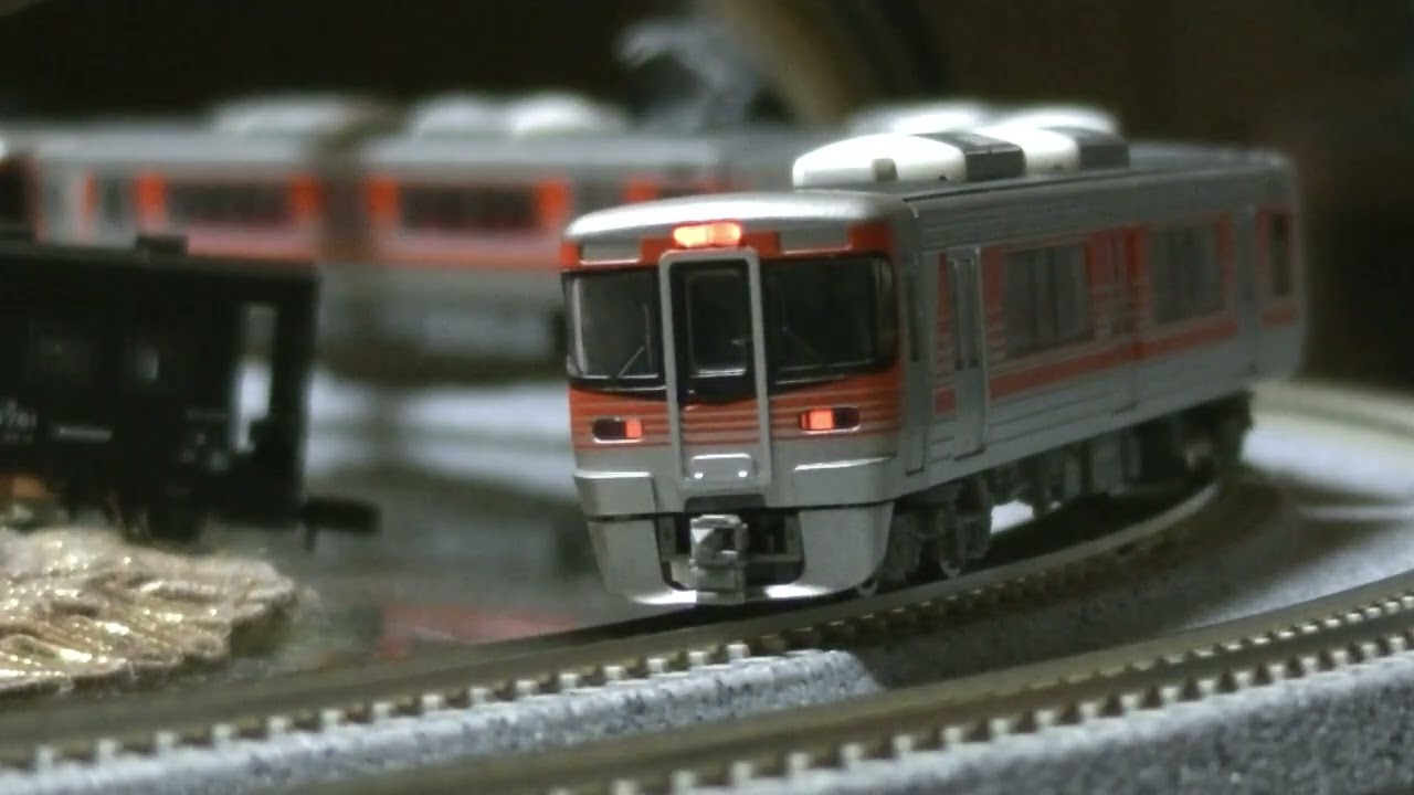 313系8000番台セントラルライナー TOMIXとMODEMO比べてみました