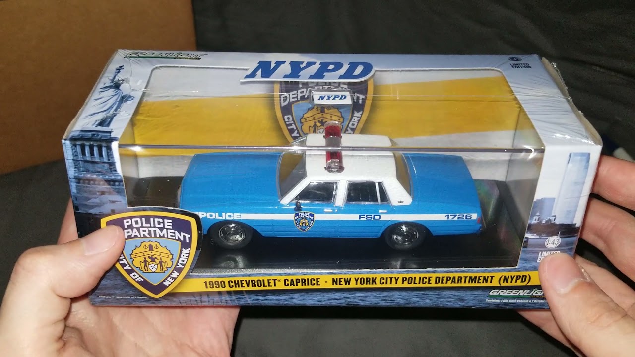 Green Light 1990 NYPD Chevrolet Caprice Classic (Limited Edition