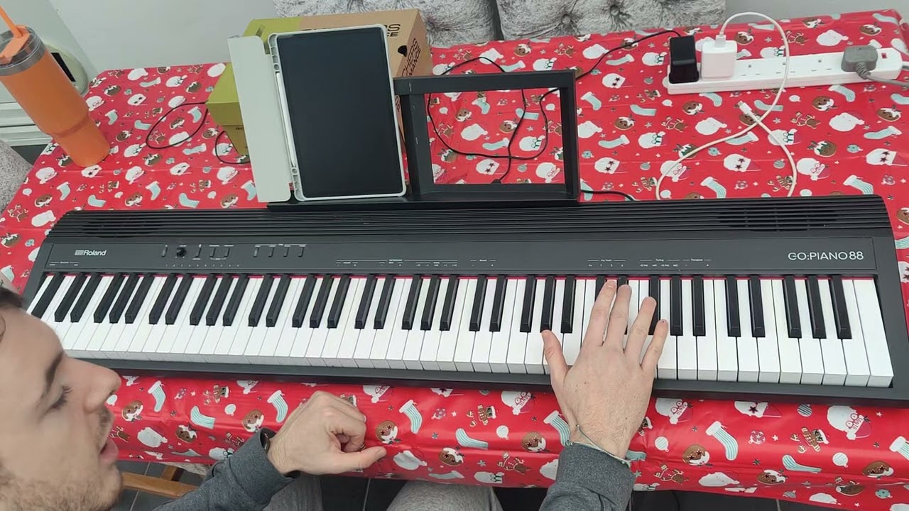 The Roland GO Piano 88 - Full Review! - YouTube