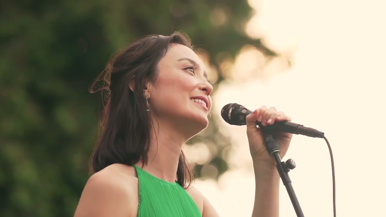 A Summer Song - Emi Meyer and The Shanghai Restoration Project