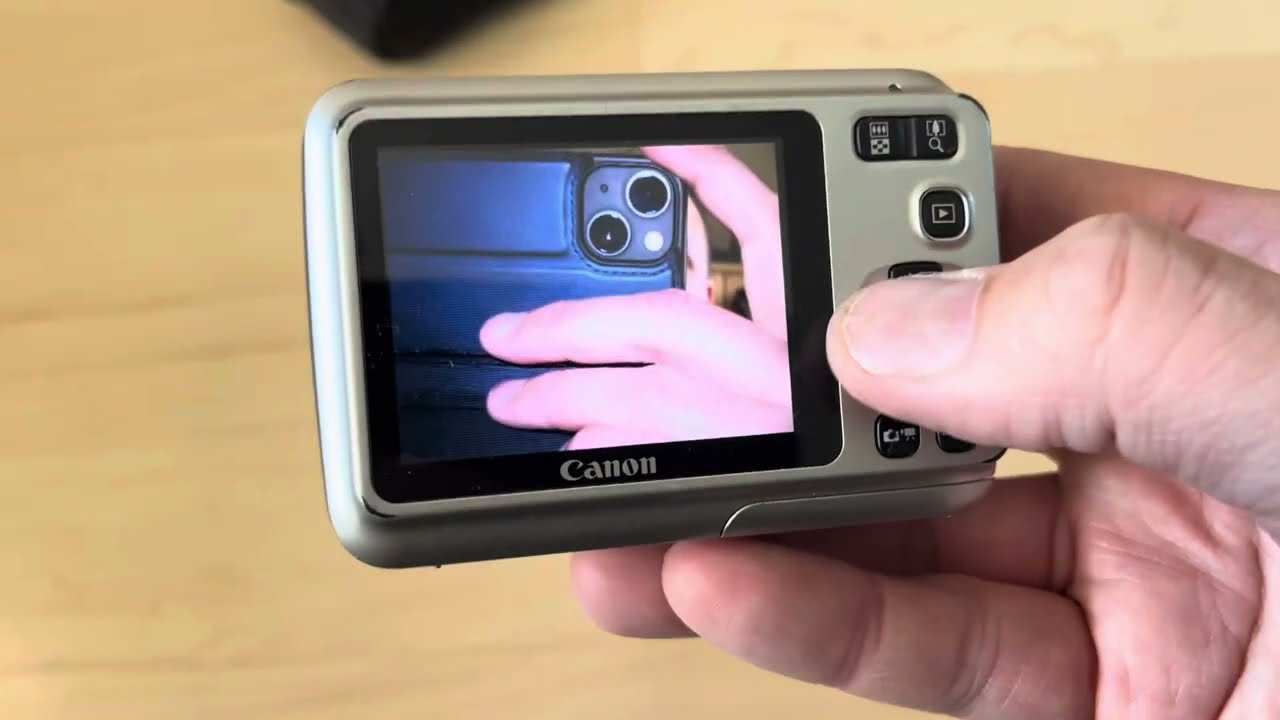 Canon PowerShot A495 retro old digital camera photo test - YouTube