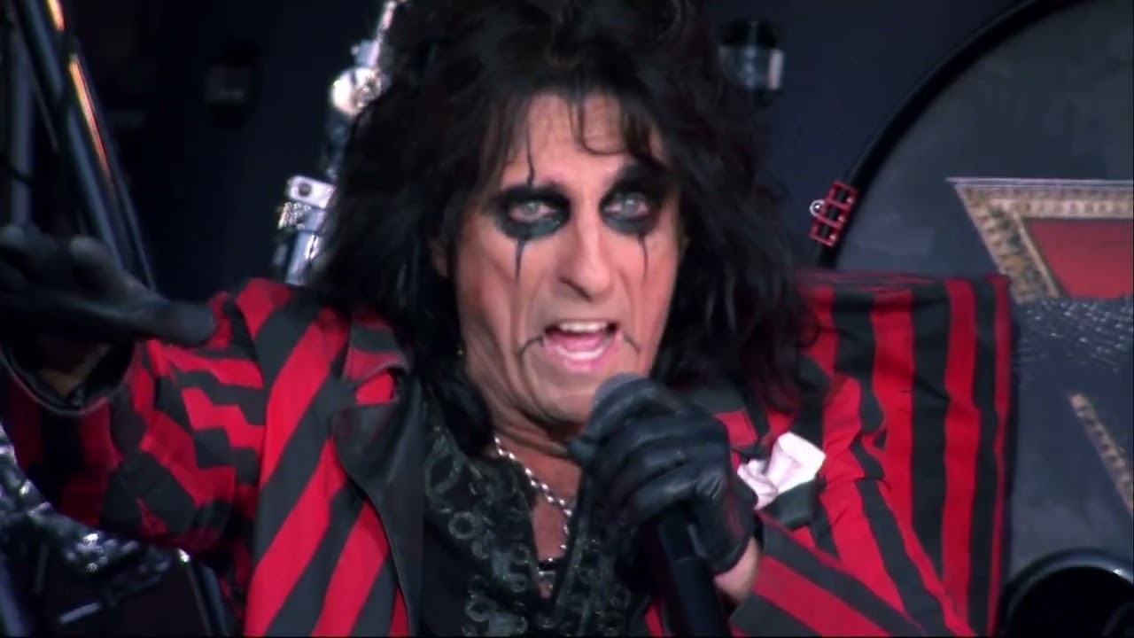 Alice Cooper - Live At Wacken 2013 (Full Concert) HD - YouTube
