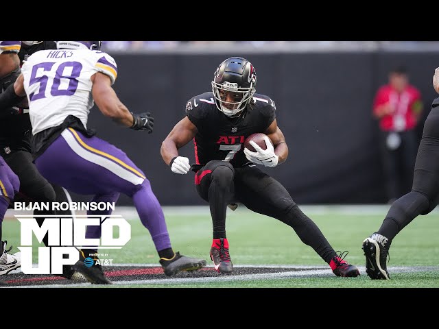 Bijan Robinson Mic'd Up in NFC Matchup | Minnesota Vikings vs