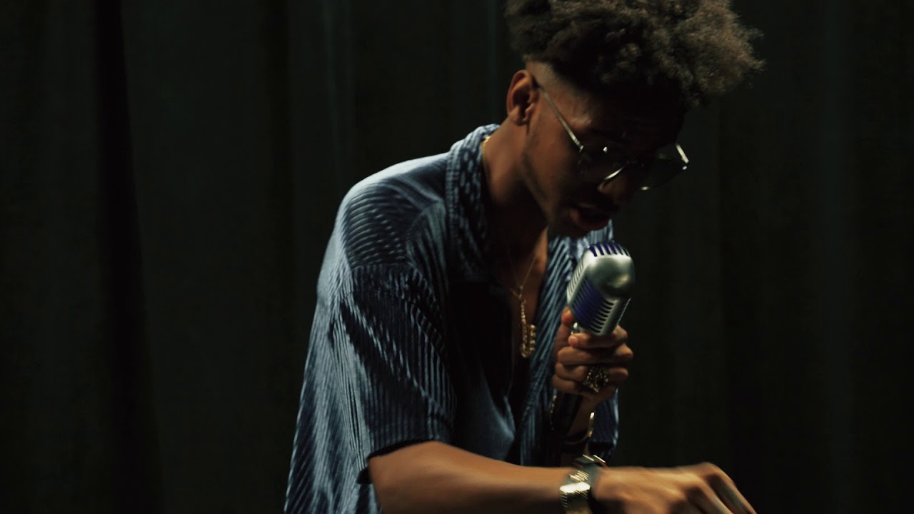 Masego - Lady Lady (Velvet Remix) [Live] - YouTube