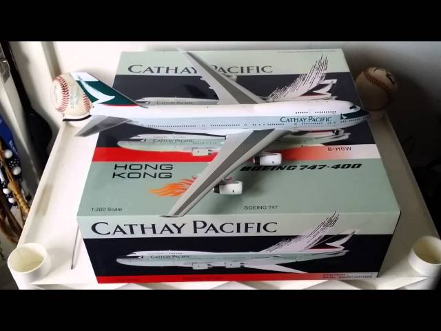 BBOX 200 Cathay Pacific B747-400(Asia World City) - YouTube