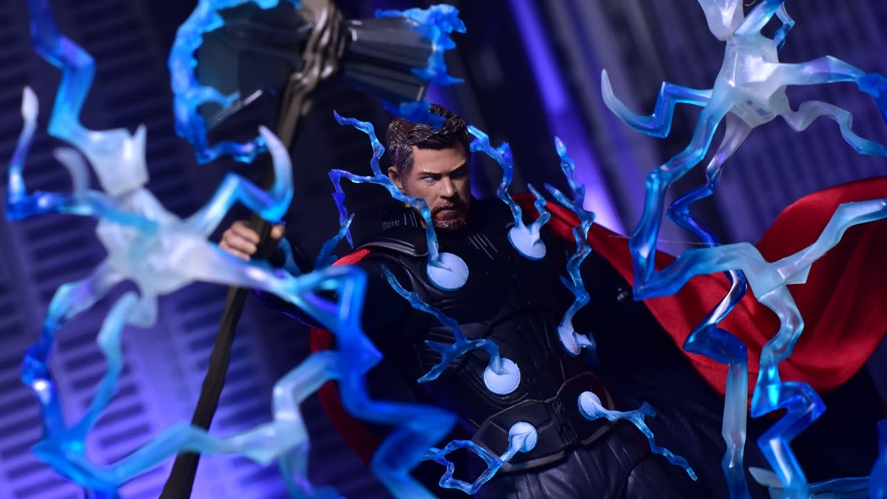 Medicom Mafex 104 Avengers: Infinity War Thor Review - YouTube